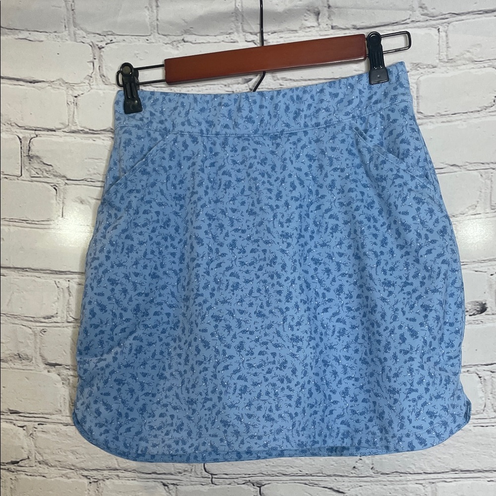 Peter Millar Blue Floral Athletic Skort Size Small Like New Condition